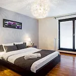 Angel City Center Luxury Apartments By Amstra